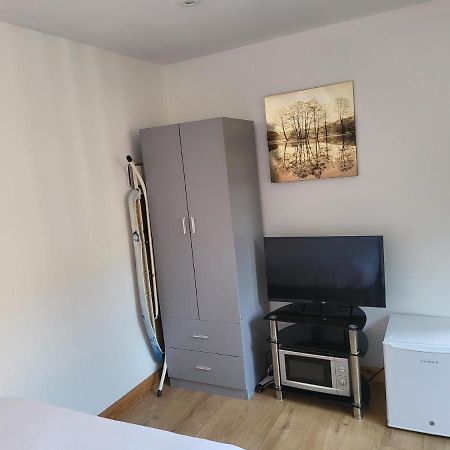 Midway Otel Watford  Dış mekan fotoğraf